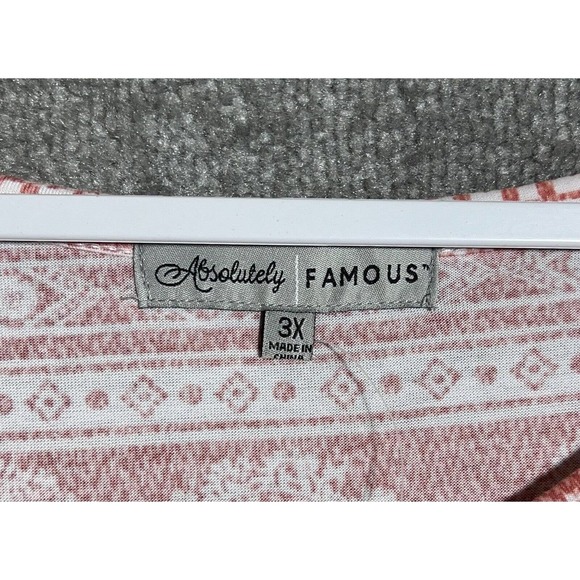 Absolutely Famous Dolman Cutout Sleeve Paisley V-Neck Top Women Size 3X Stretch - Picture 3 of 15